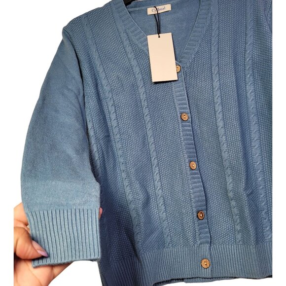 Women's Cable Knit Button-Up Cardigan Sweater In Blue Size Small New - Picture 3 of 8